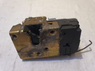 bontott PEUGEOT 306 Jobb első Ajtózár