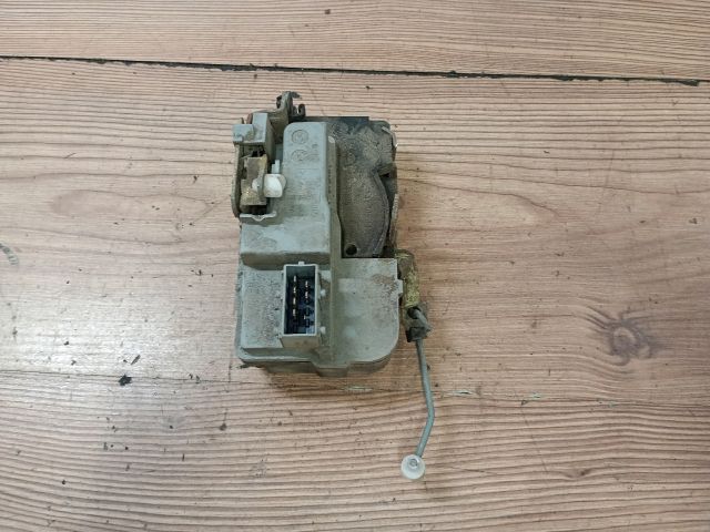 bontott PEUGEOT 306 Jobb első Ajtózár