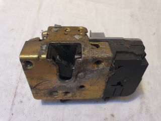 bontott PEUGEOT 306 Jobb első Ajtózár