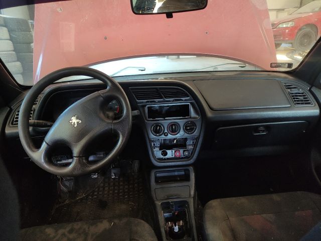 bontott PEUGEOT 306 Jobb első Ajtózár