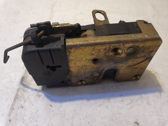 bontott PEUGEOT 306 Jobb első Ajtózár