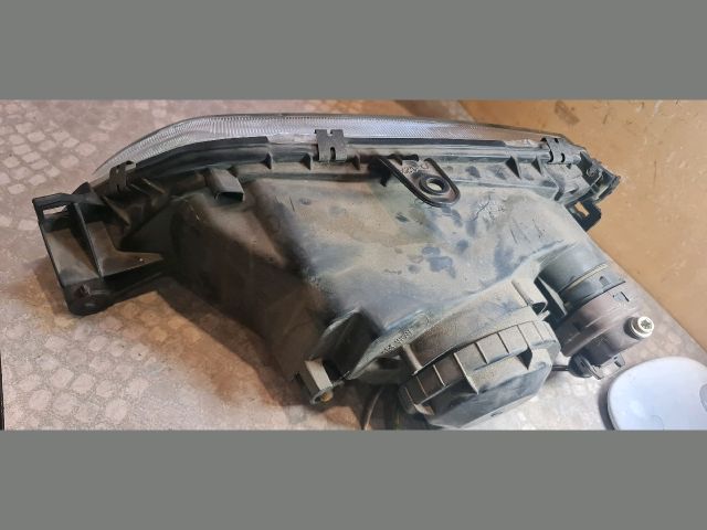 bontott PEUGEOT 306 Jobb Fényszóró