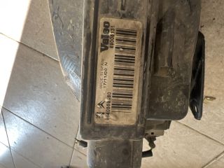 bontott PEUGEOT 306 Jobb Fényszóró