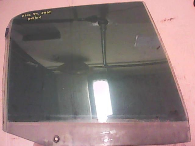 bontott PEUGEOT 306 Jobb hátsó Ablak