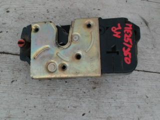 bontott PEUGEOT 306 Jobb hátsó Ajtózár