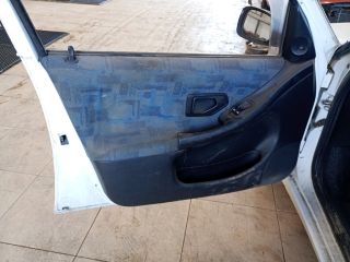 bontott PEUGEOT 306 Jobb hátsó Kapaszkodó (Felső)