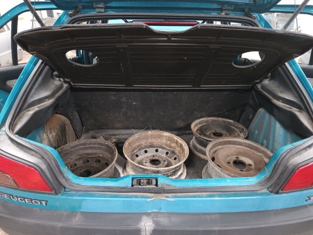 bontott PEUGEOT 306 Jobb hátsó Külső Kilincs