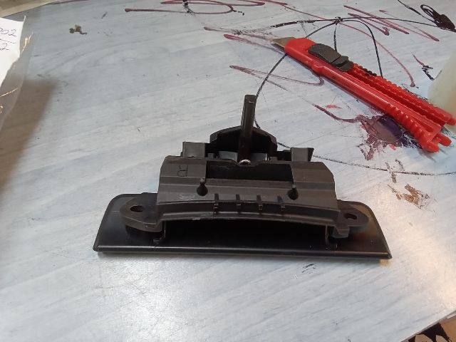 bontott PEUGEOT 306 Jobb hátsó Külső Kilincs