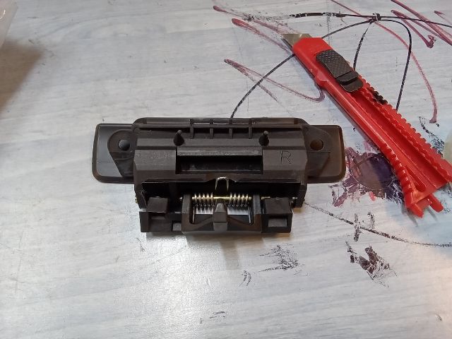 bontott PEUGEOT 306 Jobb hátsó Külső Kilincs