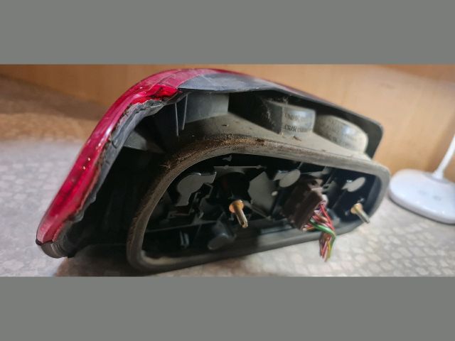 bontott PEUGEOT 306 Jobb Hátsó Lámpa