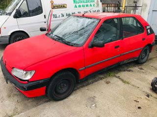 bontott PEUGEOT 306 Jobb Hátsó Lámpa