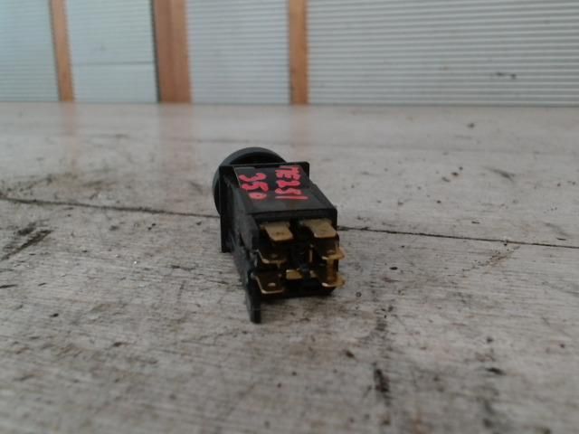 bontott PEUGEOT 306 Kapcsoló (Magában)