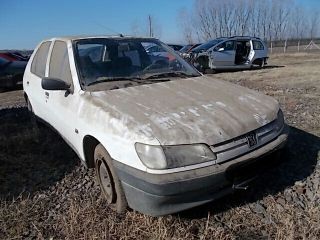 bontott PEUGEOT 306 Kipufogó Könyök