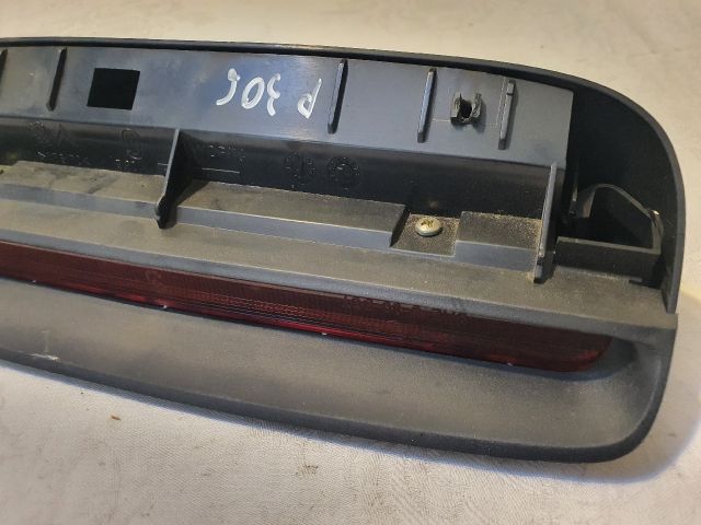 bontott PEUGEOT 306 Pótféklámpa
