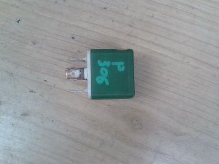 bontott PEUGEOT 306 Relé