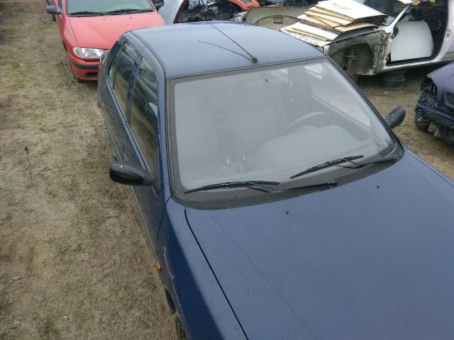 bontott PEUGEOT 306 Tankajtó