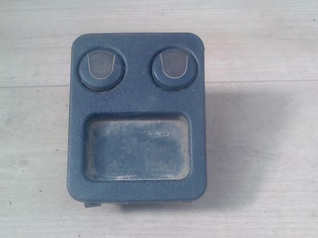 bontott PEUGEOT 306 Ülésfűtés Kapcsoló Pár