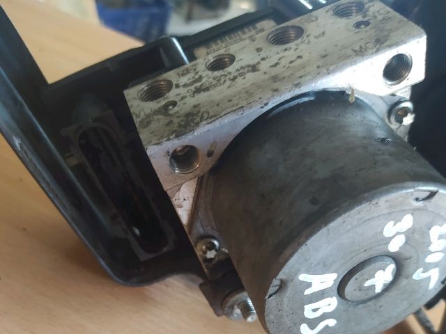 bontott PEUGEOT 307 ABS Kocka