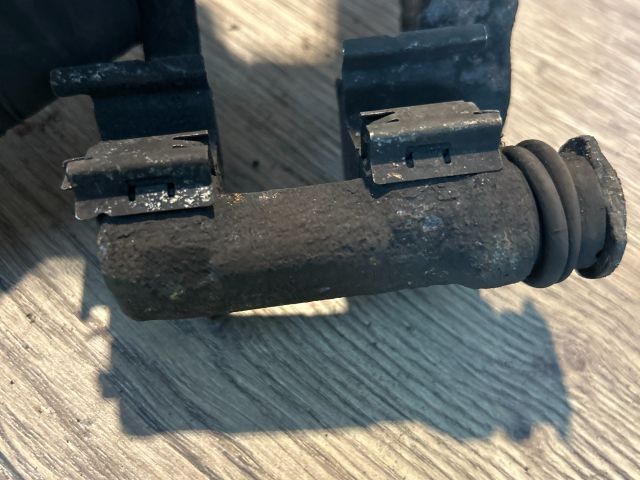 bontott PEUGEOT 307 Bal első Fékkengyel