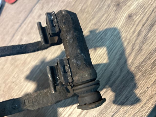 bontott PEUGEOT 307 Bal első Fékkengyel