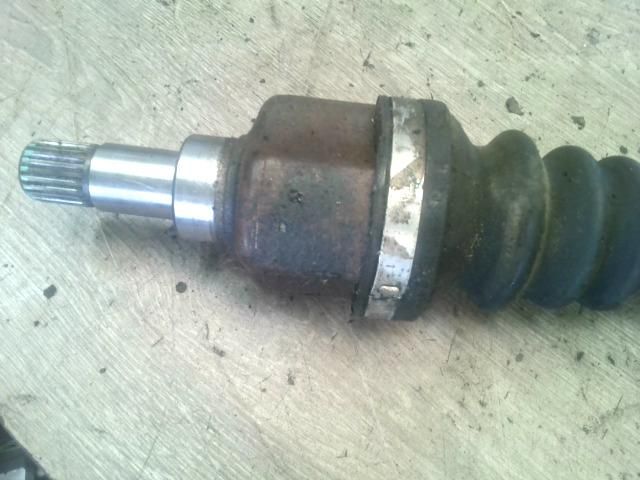 bontott PEUGEOT 307 Bal Féltengely