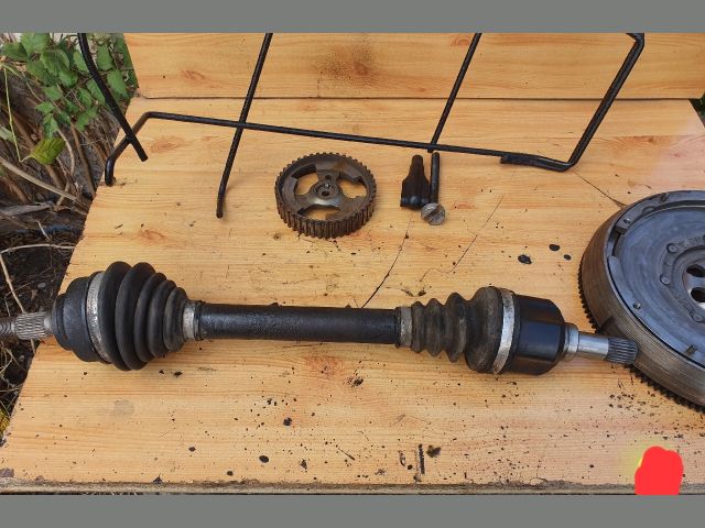 bontott PEUGEOT 307 Bal Féltengely