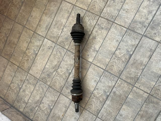 bontott PEUGEOT 307 Bal Féltengely