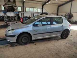 bontott PEUGEOT 307 Biztosítéktábla Motortér