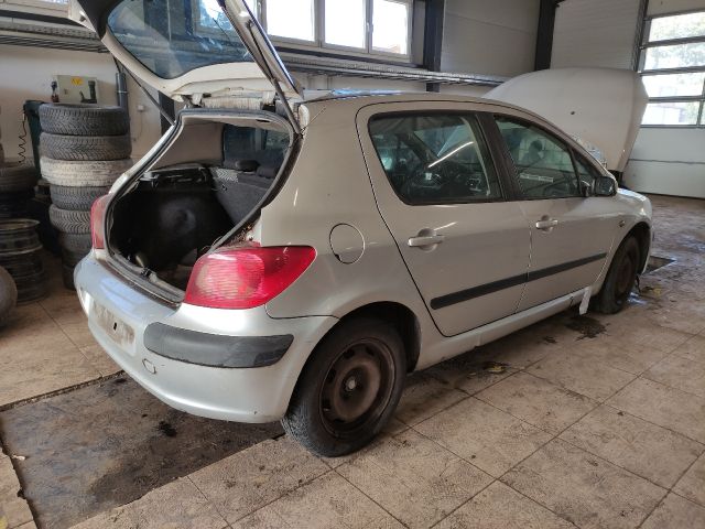 bontott PEUGEOT 307 Biztosítéktábla Motortér