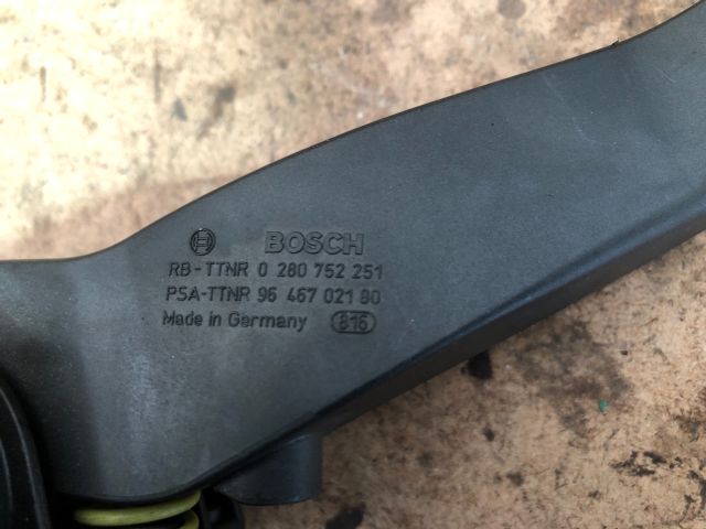 bontott PEUGEOT 307 Gázpedál (Elektromos)