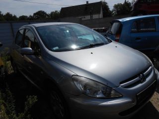 bontott PEUGEOT 307 Homlokfal (Üres lemez)