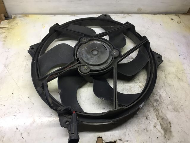 bontott PEUGEOT 307 Hűtőventilátor
