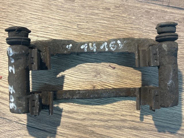 bontott PEUGEOT 307 Jobb első Fékkengyel