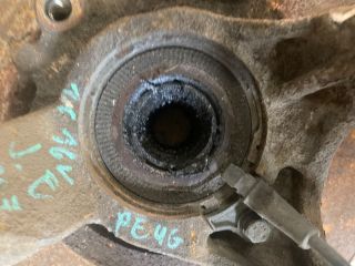 bontott PEUGEOT 307 Jobb első Kerékagy