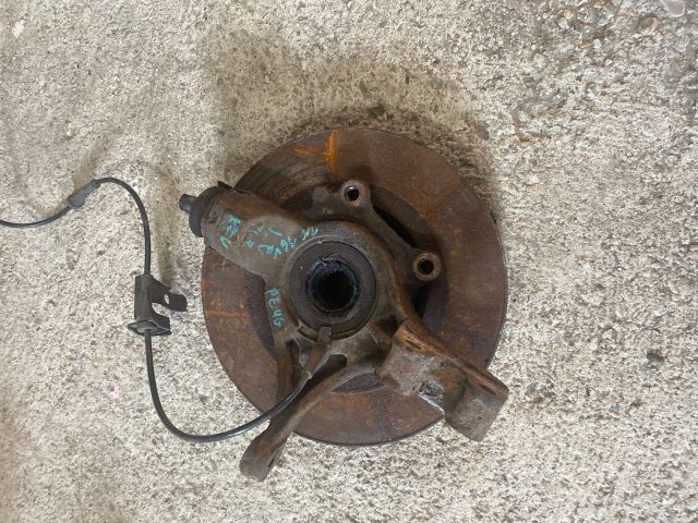 bontott PEUGEOT 307 Jobb első Kerékagy