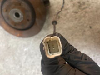 bontott PEUGEOT 307 Jobb első Kerékagy