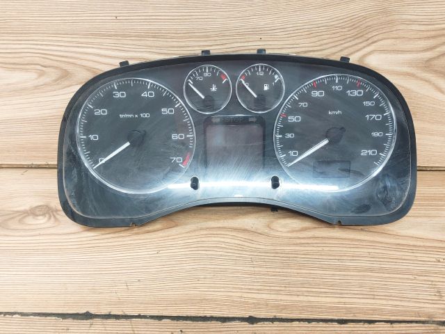 bontott PEUGEOT 307 Kilométeróra