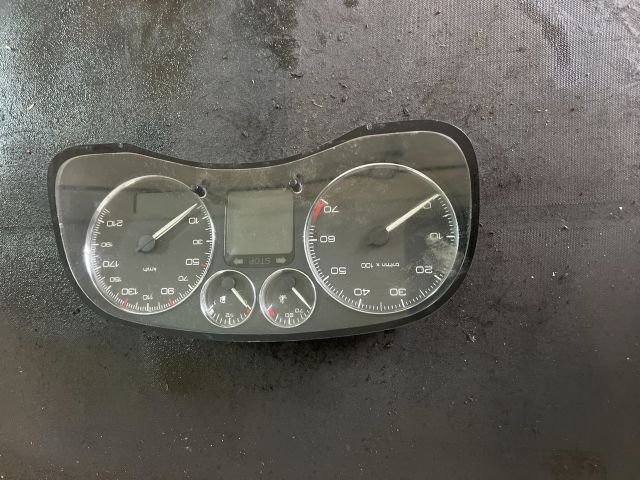 bontott PEUGEOT 307 Kilométeróra