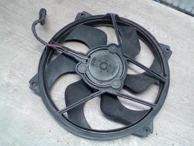 bontott PEUGEOT 307 Klímahűtő Ventilátor