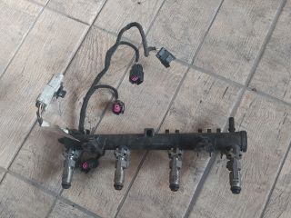 bontott PEUGEOT 307 Porlasztó Sor / Híd