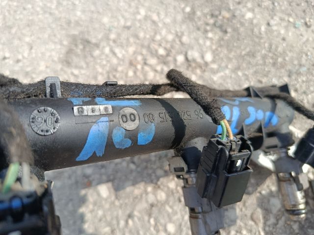 bontott PEUGEOT 307 Porlasztó Sor / Híd