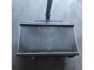 bontott PEUGEOT 307 Vízhűtő Radiátor (Nem klímás)