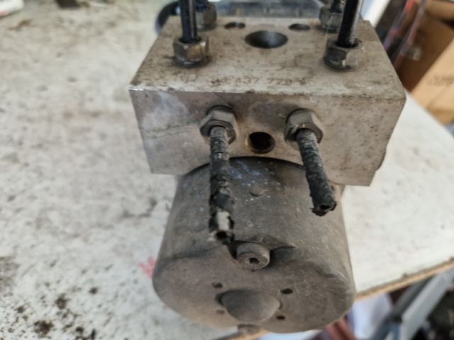 bontott PEUGEOT 307 ABS Kocka