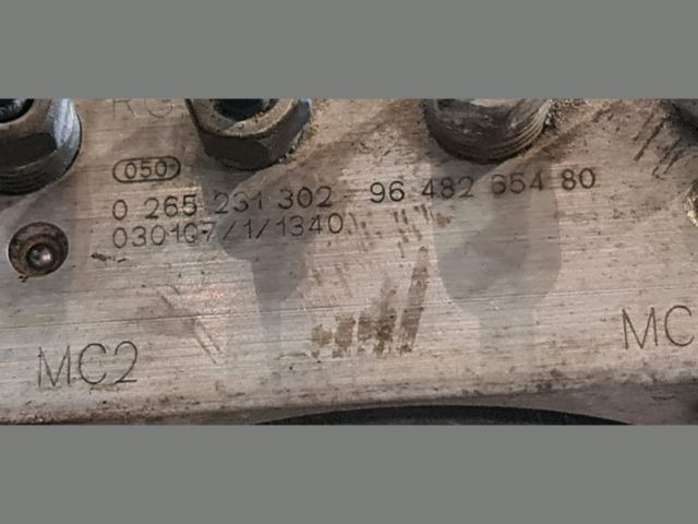 bontott PEUGEOT 307 ABS Kocka