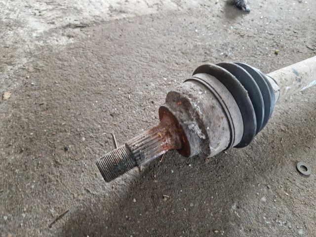 bontott PEUGEOT 307 Bal Féltengely