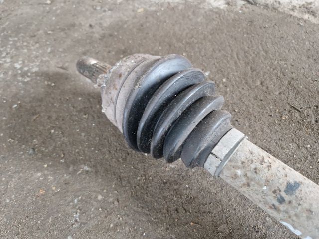 bontott PEUGEOT 307 Bal Féltengely