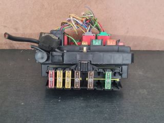 bontott PEUGEOT 307 Biztosítéktábla Motortér