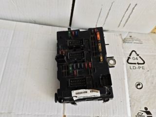 bontott PEUGEOT 307 Biztosítéktábla Motortér