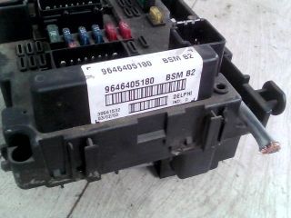 bontott PEUGEOT 307 Biztosítéktábla Motortér