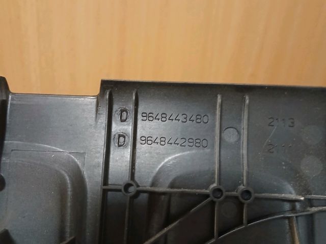 bontott PEUGEOT 307 Felső Motorburkolat